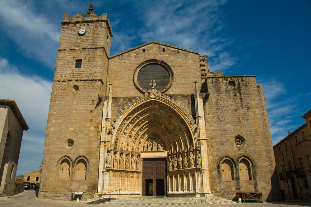 Basílica Santa Maria, Castelló d'Empúries